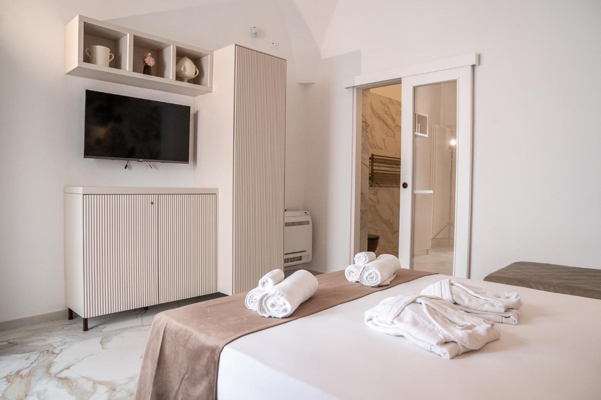 La Bella Ostuni Suites Exterior photo